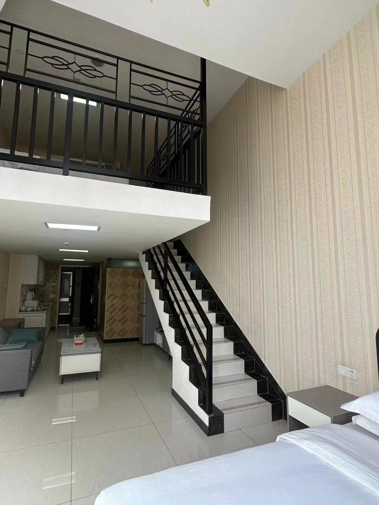 Yo Yo Apartment Zheng Jia Dong Fang Branch Cantón Exterior foto